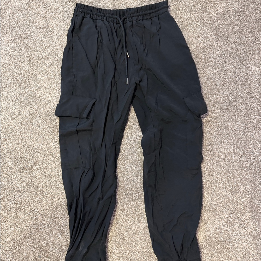 Zara Women’s Black Cargo Pants